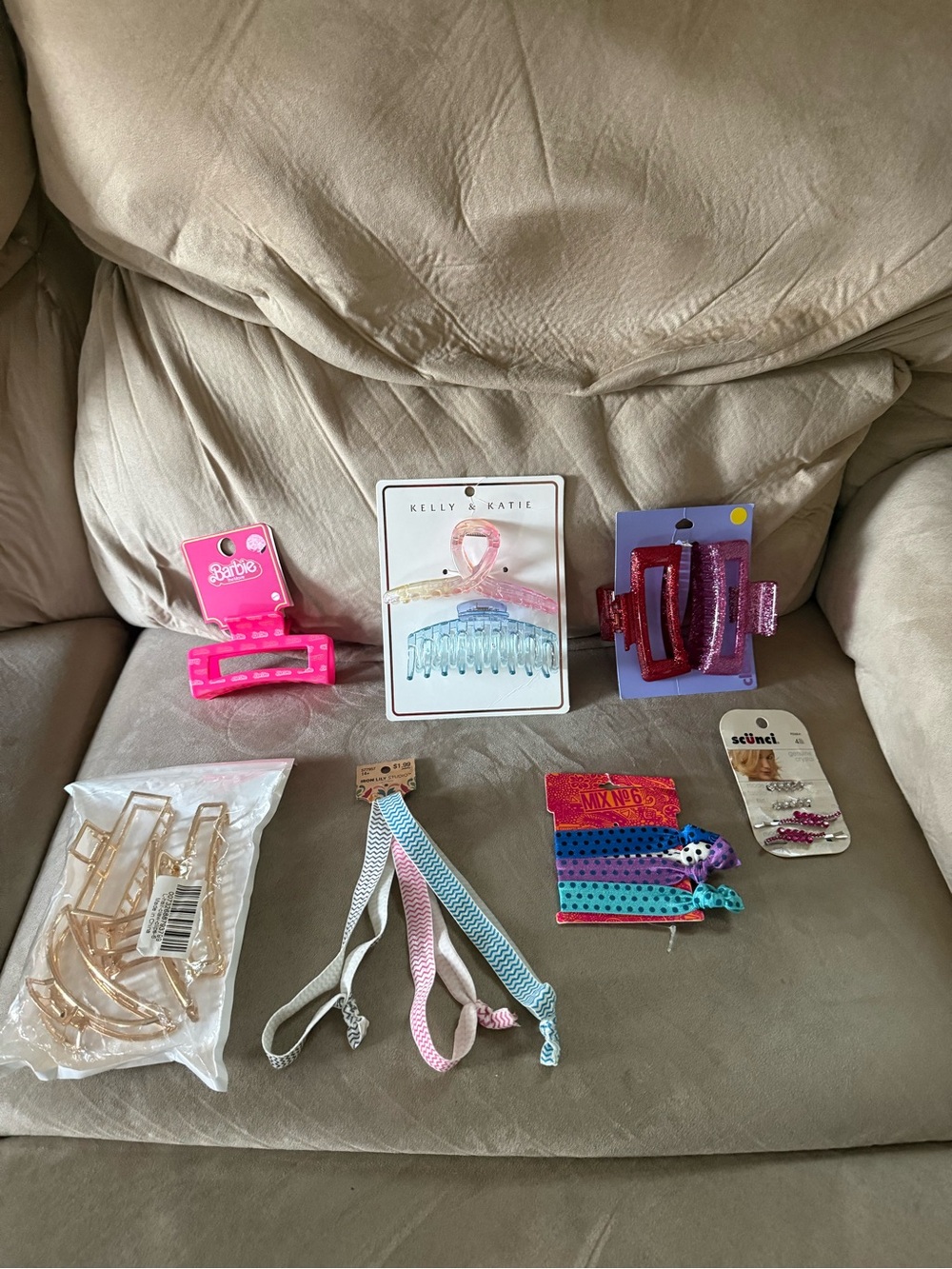 Brand new Bundle of hair clips, ties and headbands